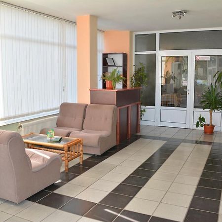Hotel Wesso كافارنا المظهر الخارجي الصورة